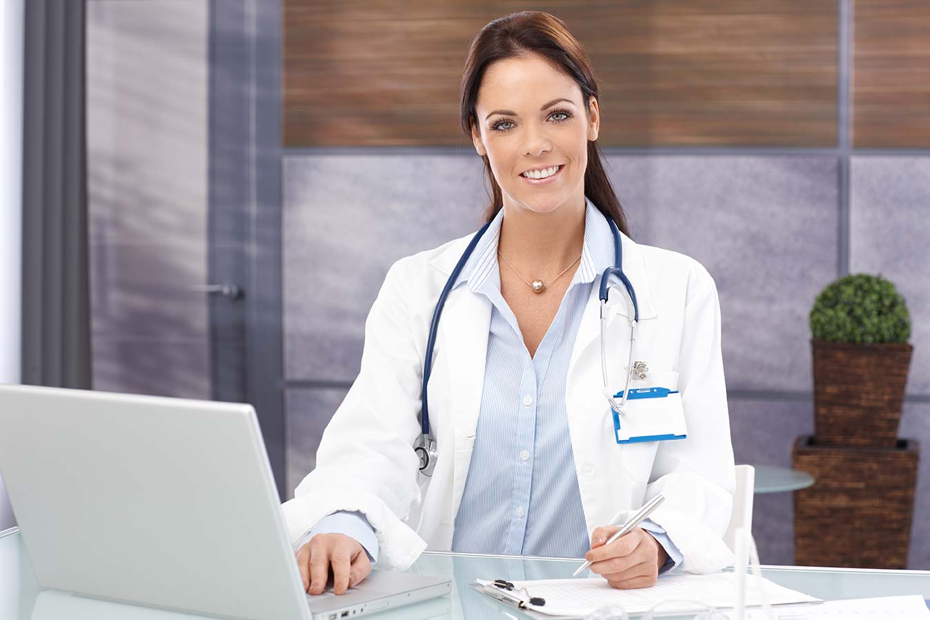 american-retrieval-rhode-island-female